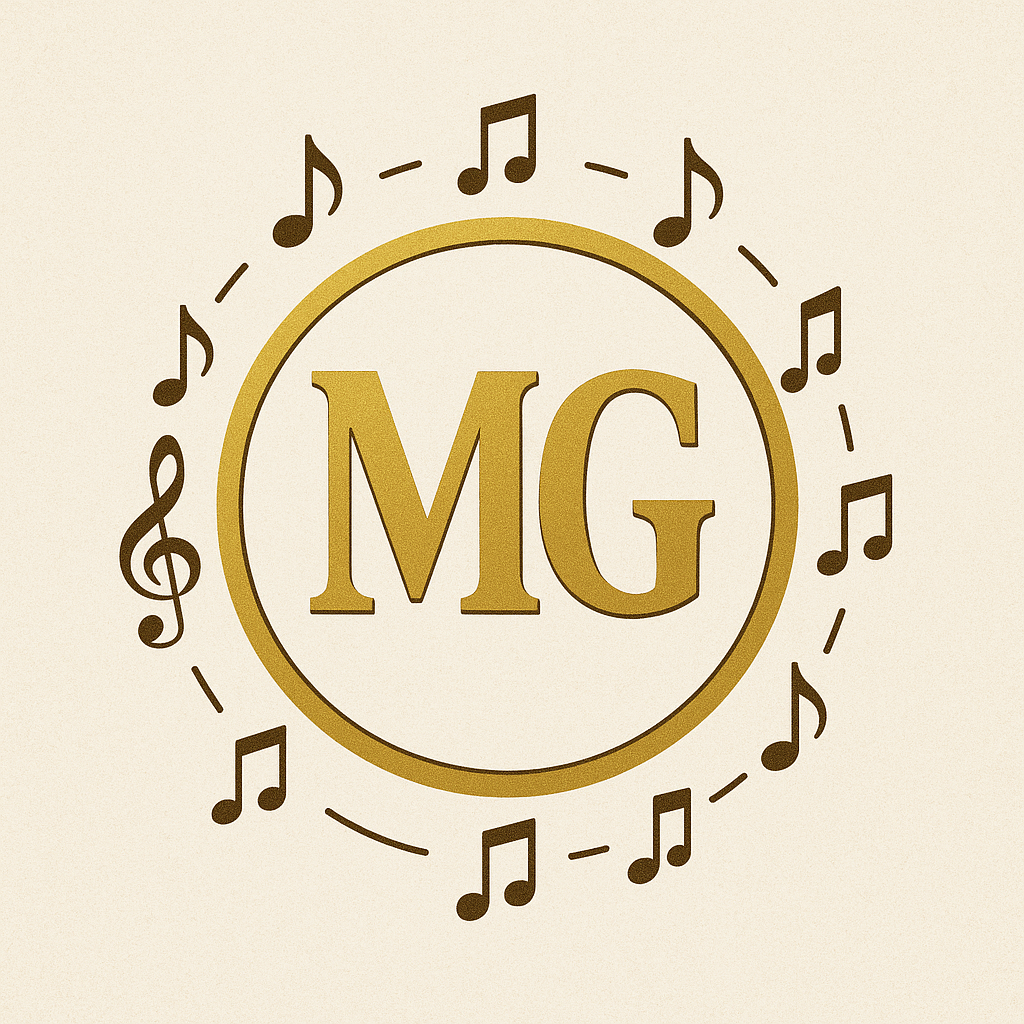 Logotipo de Mistli García en color dorado que muestra las iniciales MG dentro de un círculo, rodeado de notas musicales y una clave de sol